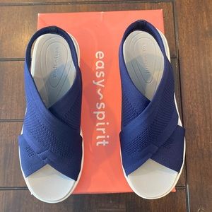 Easy Spirit sandal. Size 7